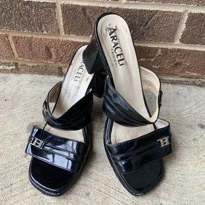 Araceli square heeled shoes